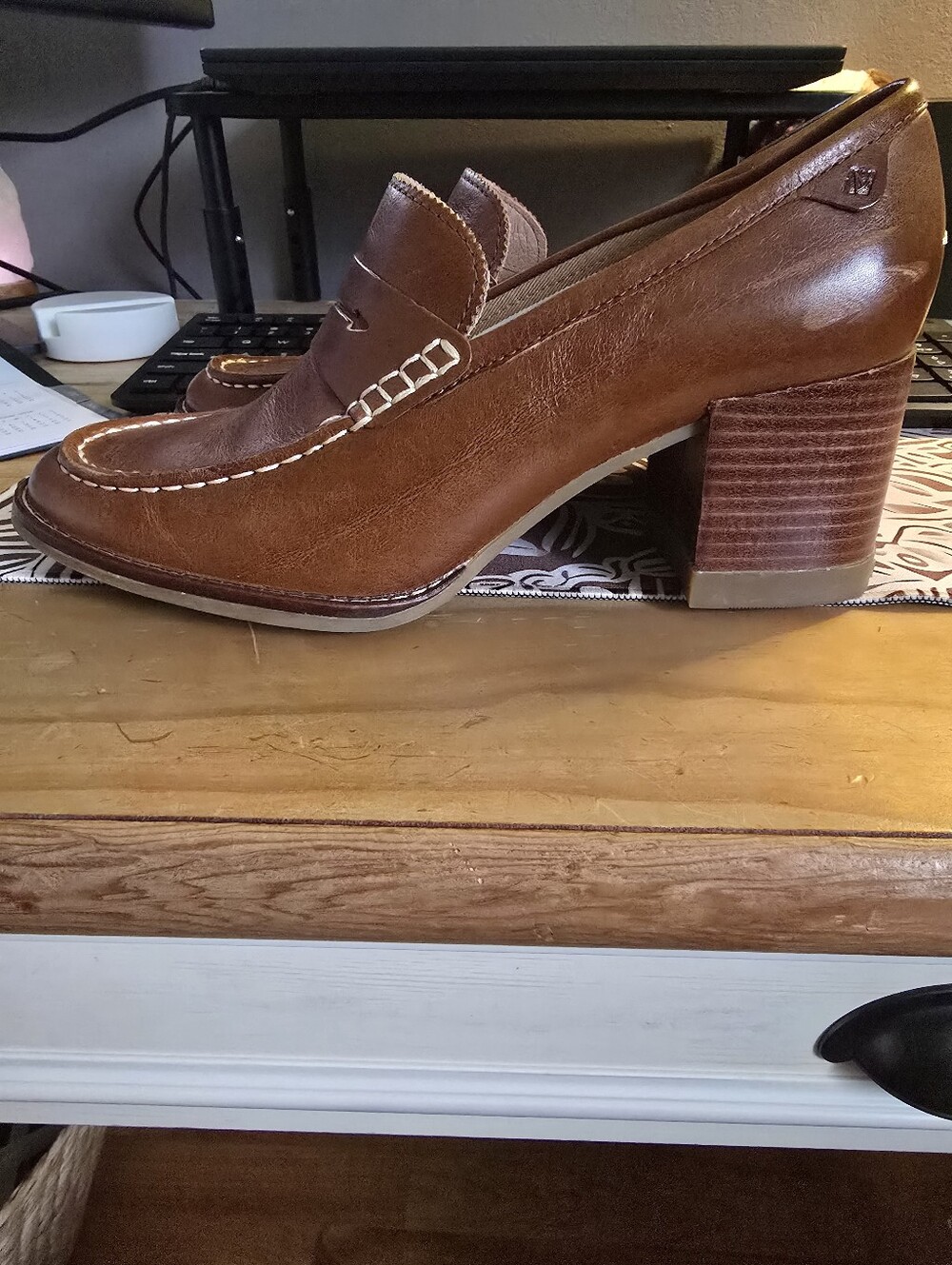 Sperry Women’s Tan Brown Leather Penny Loafers